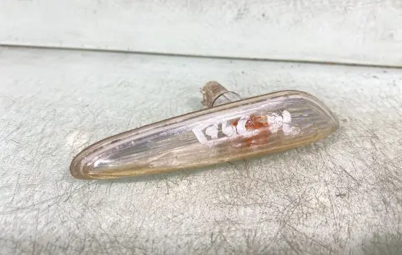 BMW 3 E46 Front fender indicator light