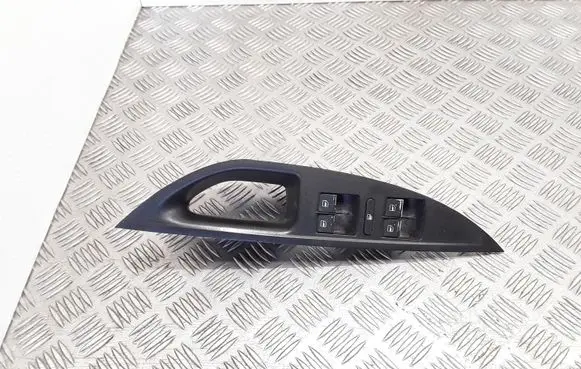 Seat Altea Electric window control switch 1K4959857 5P1867171A