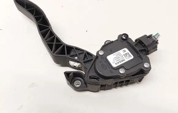 Renault Kadjar Accelerator throttle pedal 180024BA0B 6PV00997815