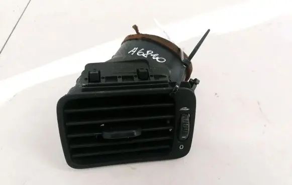 Volvo S80 Dash center air vent grill 130082001