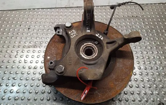 Front wheel hub spindle knuckle