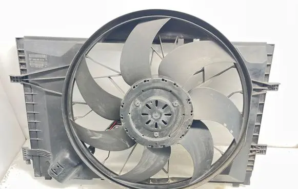 Mercedes-Benz C W203 Electric radiator cooling fan A2035001693