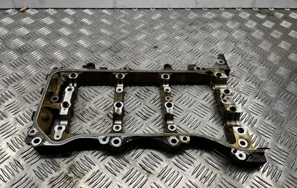 Lexus GS 300 350 430 450H Camshaft holder 