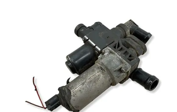 BMW 3 E90 E91 Coolant heater control valve 0392020