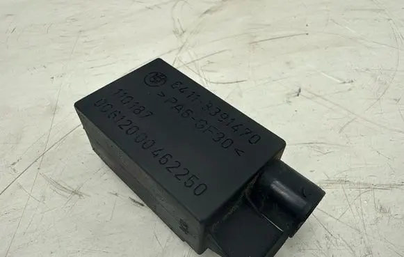 BMW 3 E46 AUC sensor 8391470
