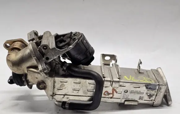 BMW 5 F10 F11 EGR valve cooler 7823210
