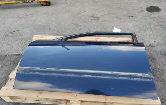 Jaguar XJ X308 Front door