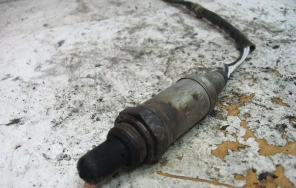 Mercedes-Benz E W124 Lambda probe sensor BOSCH0258003130 26I