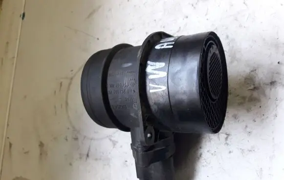 Audi A4 S4 B6 8E 8H Mass air flow meter 0281002461