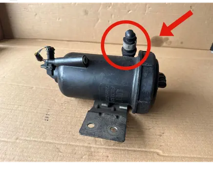 Peugeot Boxer Fuel filter housing 235514720