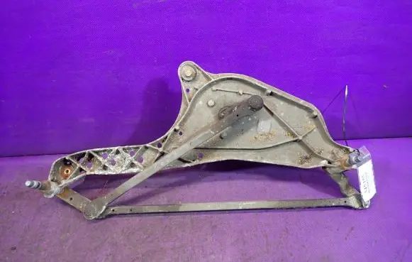 Renault Laguna II Front wiper linkage and motor