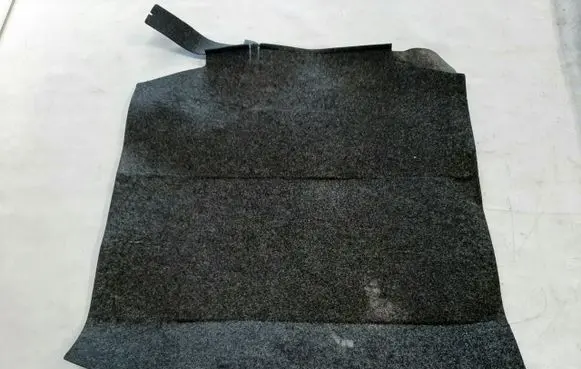 Trunk/boot mat liner