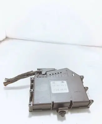 Volkswagen PASSAT B4 Engine control unit/module 1H0907379D 3X3109 10094103204