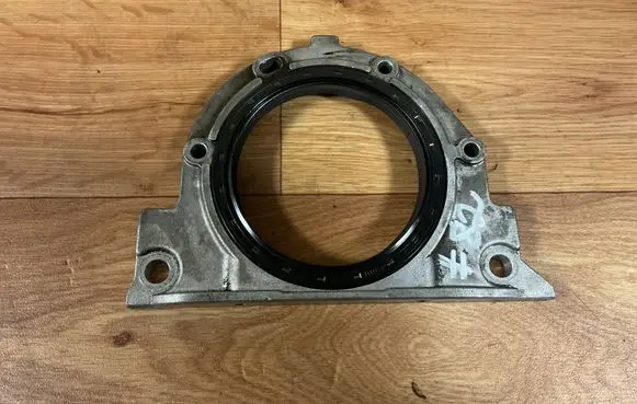 BMW 5 E39 other engine part 11142245265 GDA1S19C03