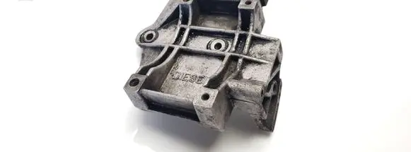 Volkswagen PASSAT B5 A/C compressor mount bracket 028260885A