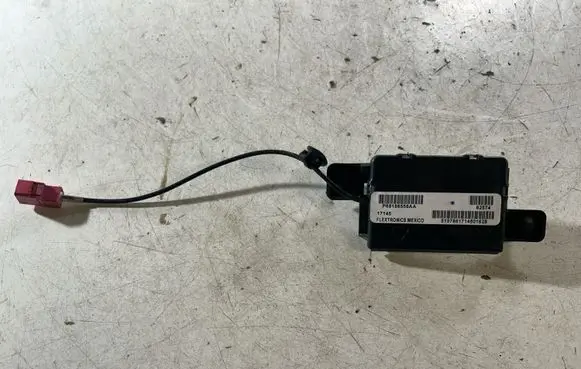 Dodge Challenger Keyless system antenna 68186558AA P68186558AA 17145