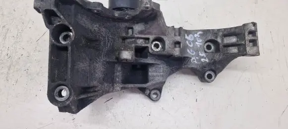 Audi A6 S6 C6 4F Engine mounting bracket 03G903143D