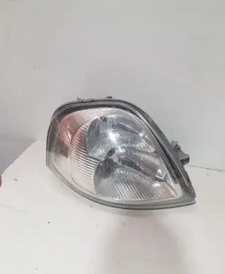 Renault Master II Headlight/headlamp 8200163518