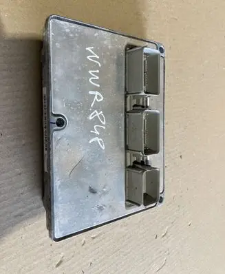 Ford Focus Engine control unit/module 5M5112A650AD