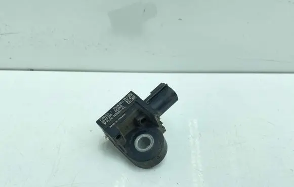 Ford Mustang V Airbag deployment crash/impact sensor 9L3414B006AC 05082013 17FFF595