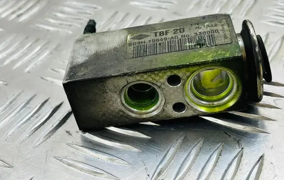 Air conditioning (A/C) expansion valve