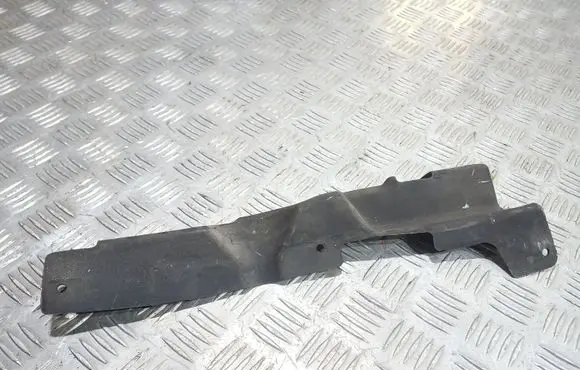 Jeep Patriot Intercooler air guide/duct channel 1365243
