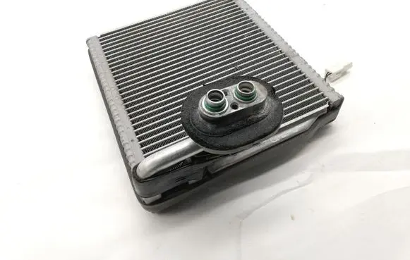Air conditioning (A/C) radiator (interior)