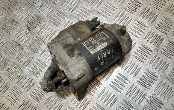 Toyota Yaris Starter motor 281000J031