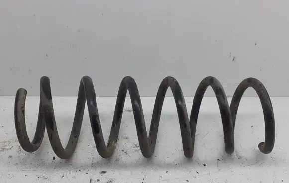 BMW 5 G30 G31 Front coil spring