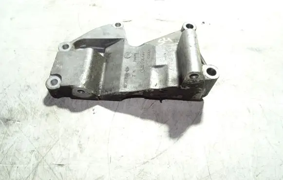 Audi A4 S4 B7 8E 8H Generator/alternator bracket 079903805J