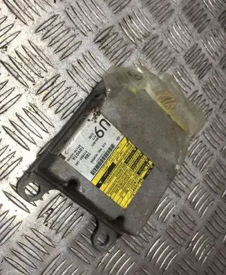 Toyota Corolla E120 E130 Airbag control unit/module 8917002490 211082106