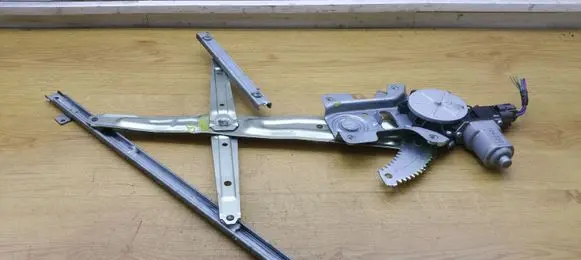 Peugeot 4007 Front door window regulator with motor 706230