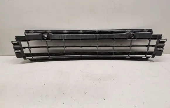 Volkswagen Golf VIII Front bumper lower grill 5H0853677G