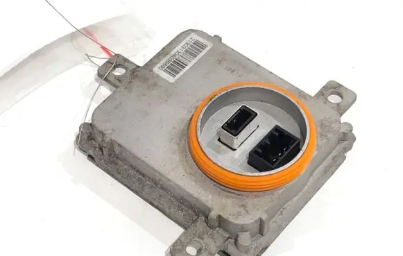 Skoda Octavia Mk3 (5E) Voltage converter/converter module 8K0941597B