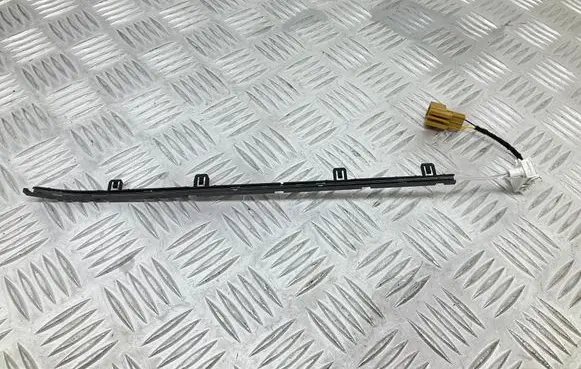 Audi A4 S4 B9 Panel trim 8W0947095 8W0947093