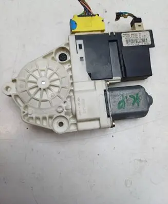 Front door window regulator with motor
