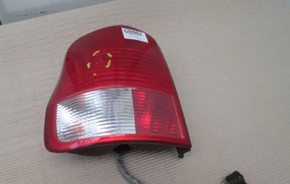 KIA Carnival Rear/tail lights