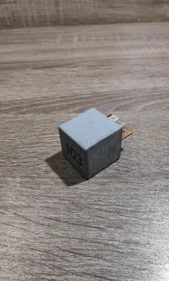 Volkswagen Golf IV Other relay 357911253 WL050237003