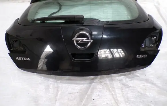 Opel Astra J Tailgate/trunk/boot lid 