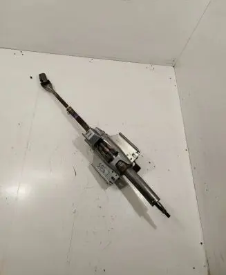Steering wheel axle set