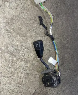 BMW 3 E36 Indicator stalk 8360907