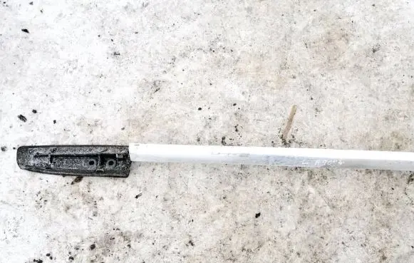 Roof bar rail