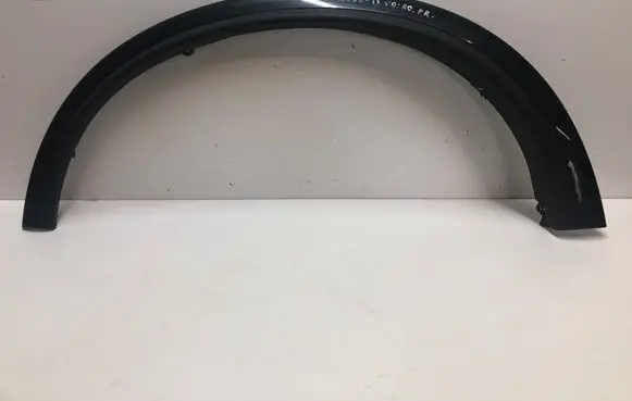 Volvo XC90 Front arch trim 30695487