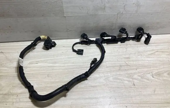 BMW 3 G20 G21 Fuel injector wires 8590044
