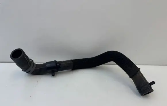 Audi Q7 4M Engine coolant pipe/hose 4M0122447J