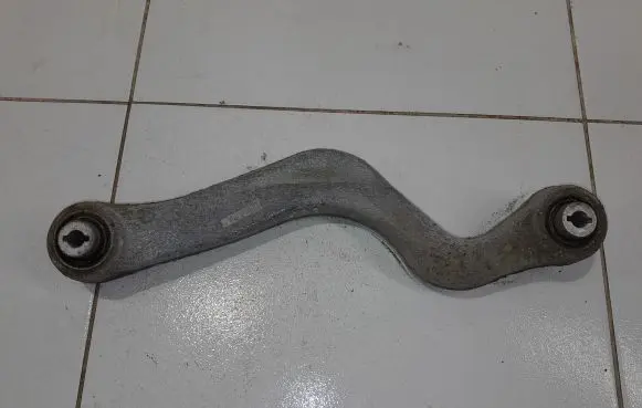 Land Rover Discovery Sport Rear upper control arm/wishbone NOCODE