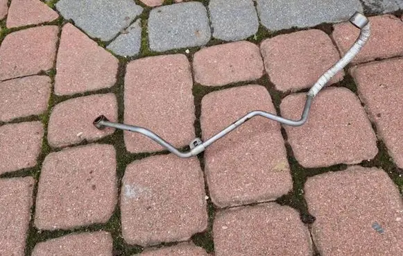 Opel Movano B Other engine bay part