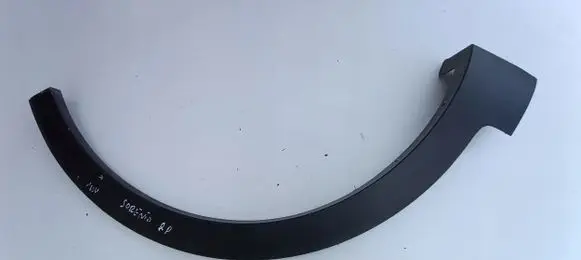 Front arch trim