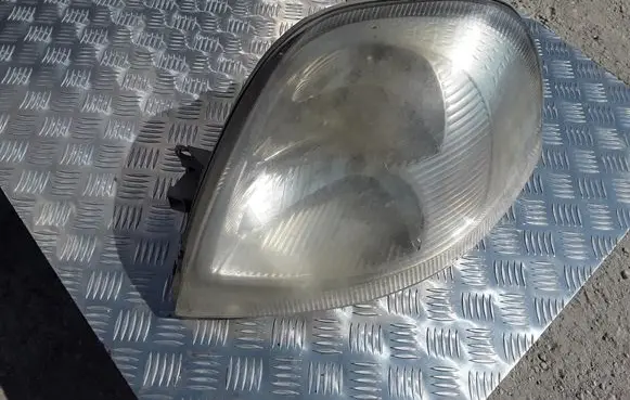 Renault Master II Headlight/headlamp 8200163516
