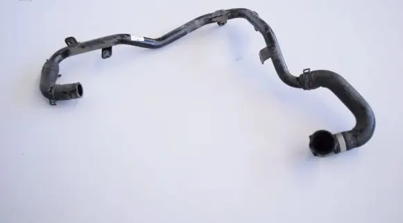 Porsche Panamera (970) Engine coolant pipe/hose 7P0121156C